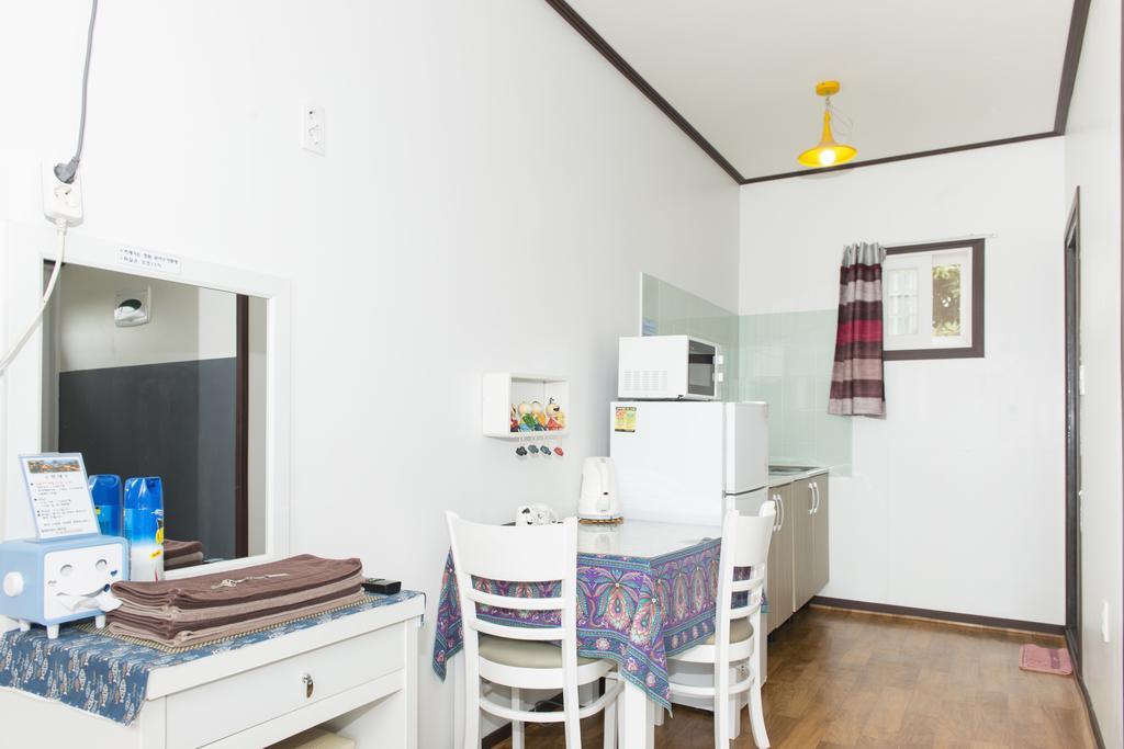 Healing House Villa Seogwipo Bagian luar foto